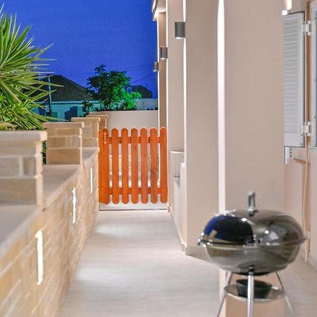 Artemis No.2 Apartment Kissamos Exterior photo