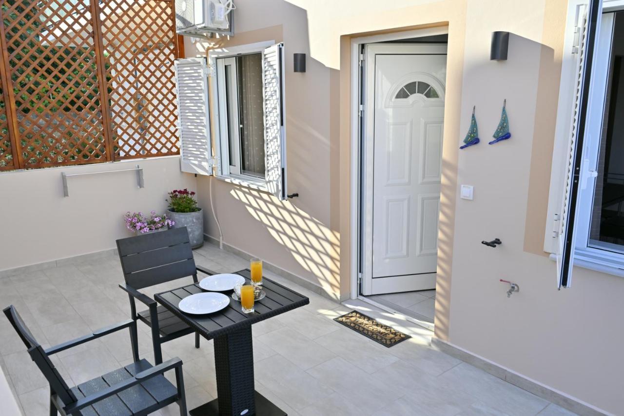 Artemis No.2 Apartment Kissamos Exterior photo